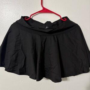 Sporty Black Women's Skirt